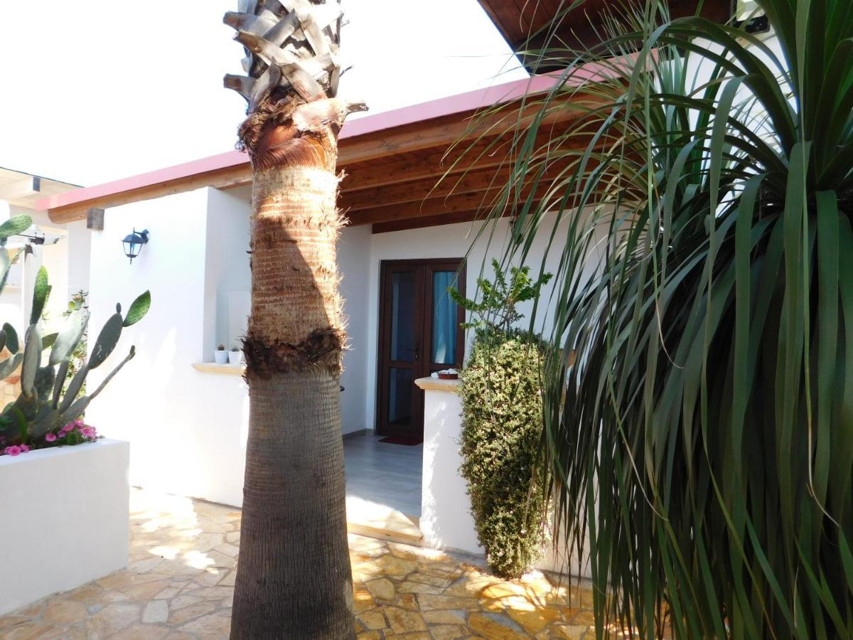 Villa Raggio Di Sole Parcheggio Privato Porto Cesareo Eksteriør bilde