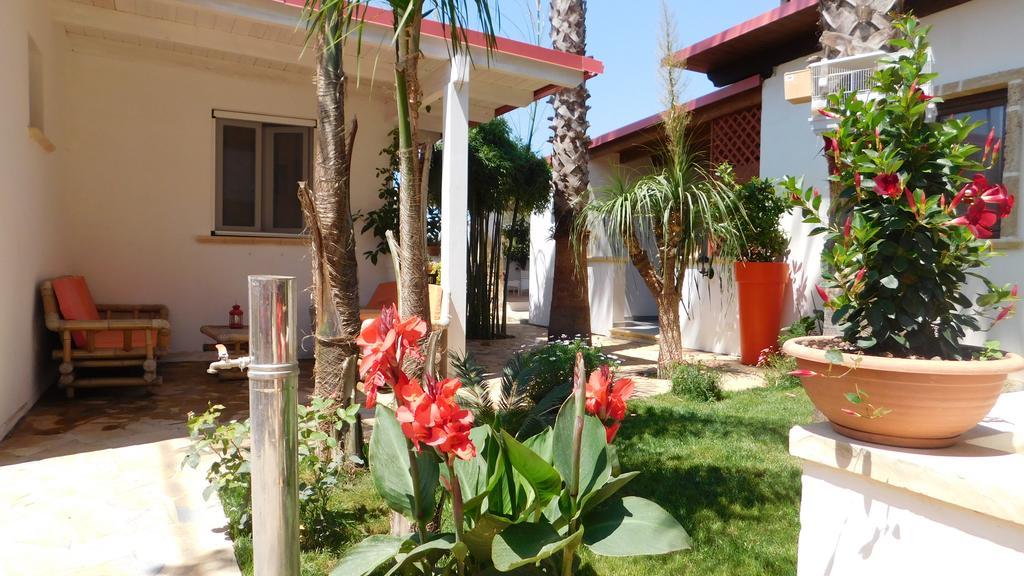 Villa Raggio Di Sole Parcheggio Privato Porto Cesareo Eksteriør bilde