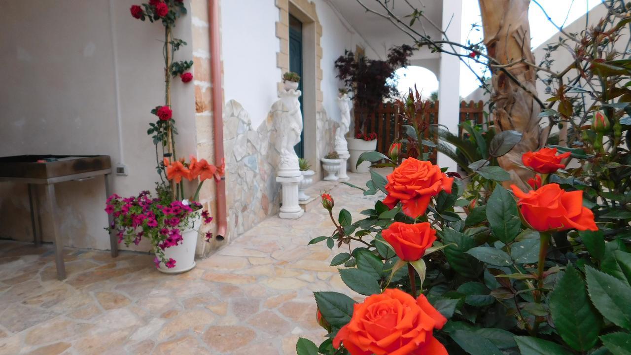 Villa Raggio Di Sole Parcheggio Privato Porto Cesareo Eksteriør bilde